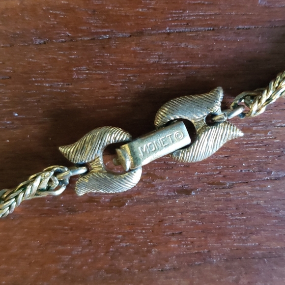 VTG Gold Sunburst Flower Necklace - Picture 4 of 7